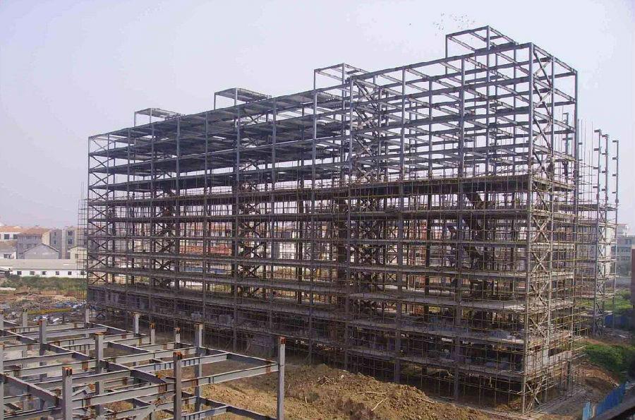 西宁高层钢结构的支撑布置与构造应该符合哪些要求
